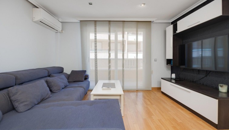 Resale - Apartment - Torrevieja