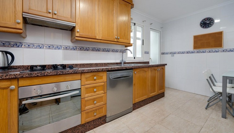 Resale - Apartment - Torrevieja