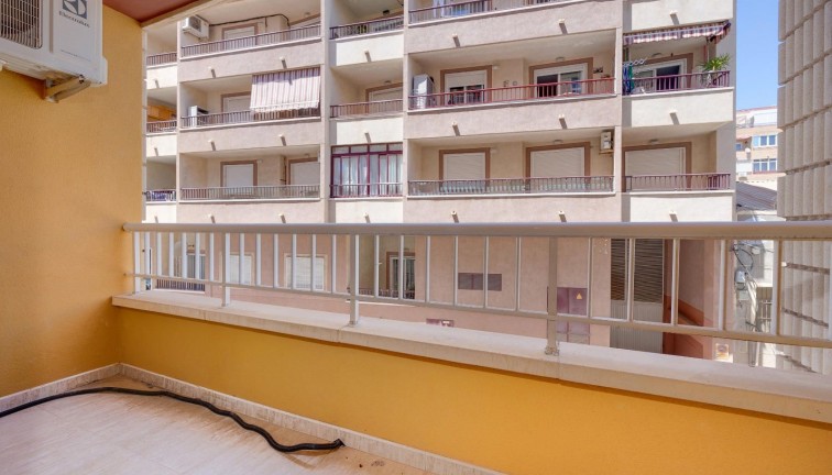 Resale - Apartment - Torrevieja