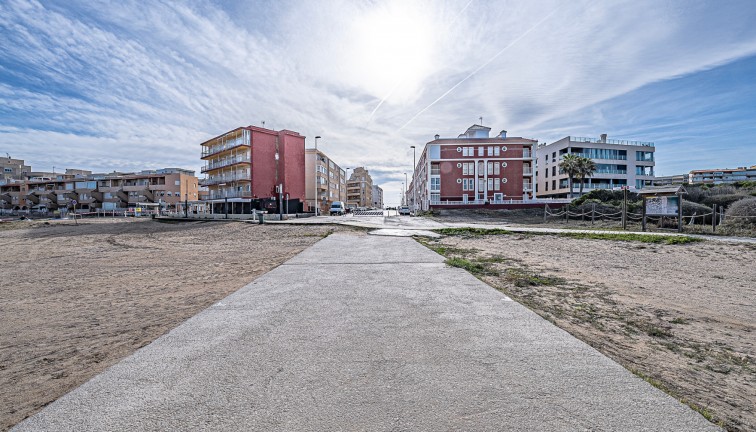 Jälleenmyynti - Asunto - Ylimmän kerroksen asunto - Torrevieja - LA MATA