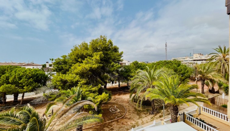 Resale - Apartment - Torrevieja - Punta Prima