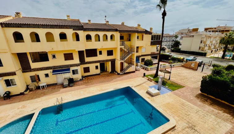 Resale - Apartment - Torrevieja - Punta Prima