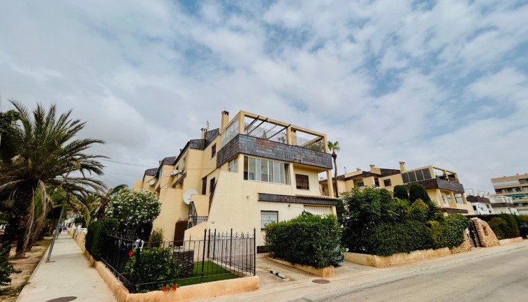 Resale - Apartment - Torrevieja - Punta Prima