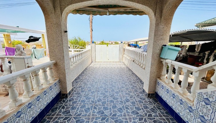 Resale - Semi-Detached - Torrevieja - La Siesta