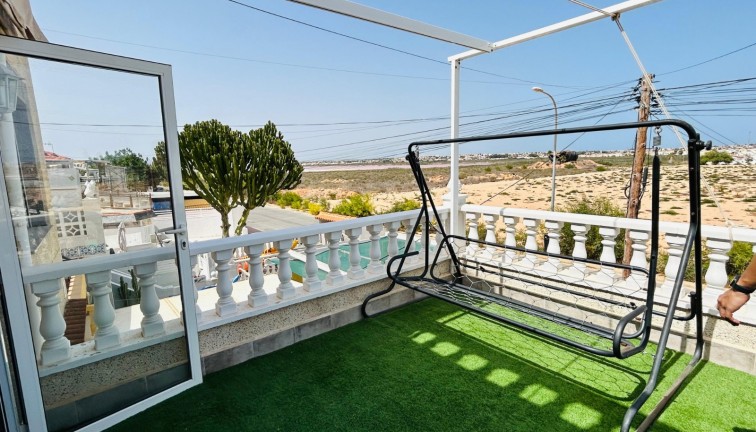 Resale - Semi-Detached - Torrevieja - La Siesta