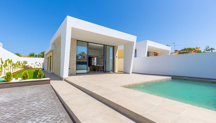 New Build - Chalet - Torrevieja - Torretas