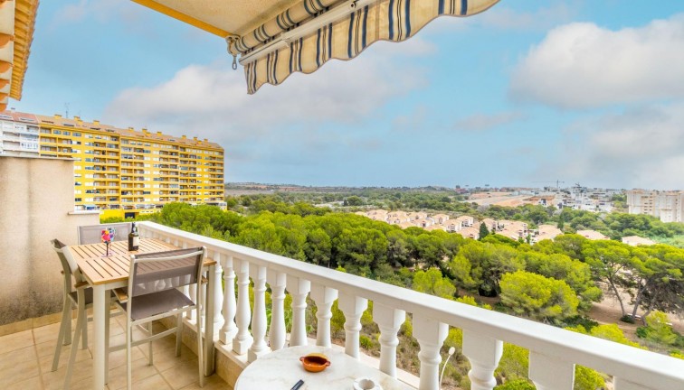 Resale - Apartment - Orihuela Costa - Campoamor