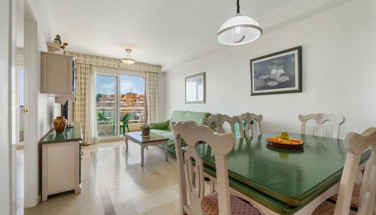 Resale - Apartment - Orihuela Costa - Campoamor