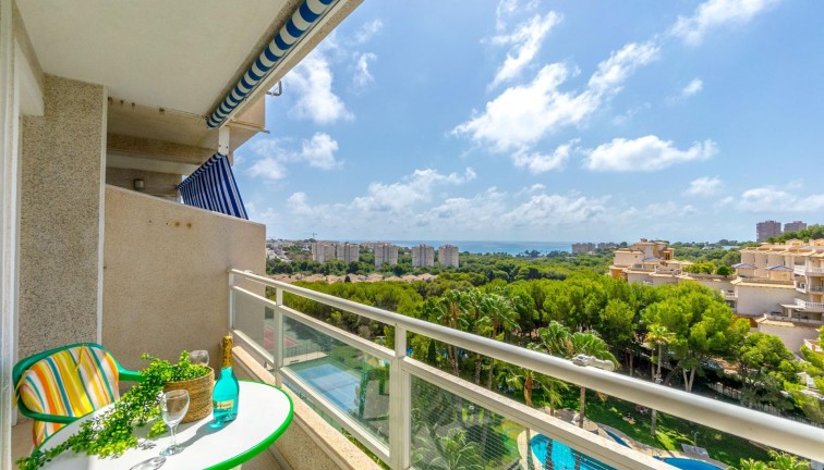 Resale - Apartment - Orihuela Costa - Campoamor