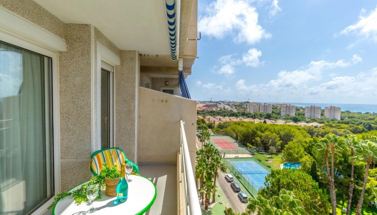 Resale - Apartment - Orihuela Costa - Campoamor