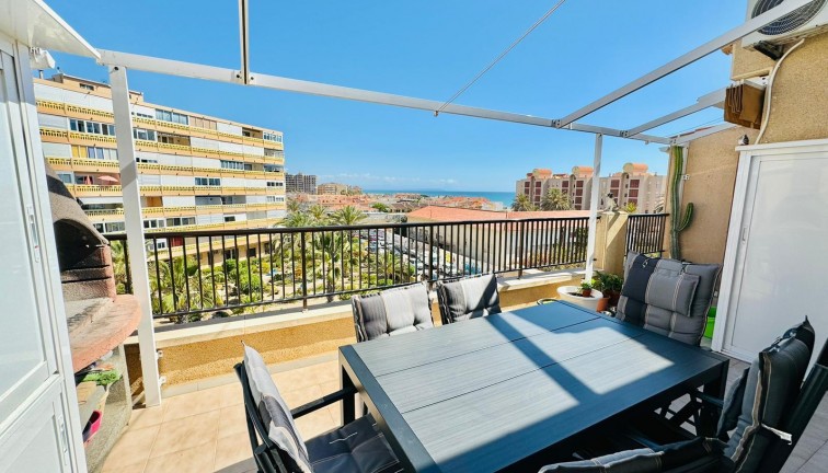 Resale - Apartment - Torrevieja - LA MATA