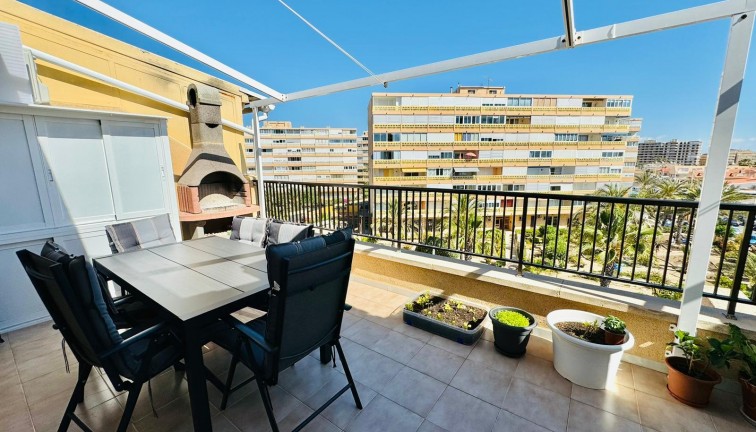 Resale - Apartment - Torrevieja - LA MATA