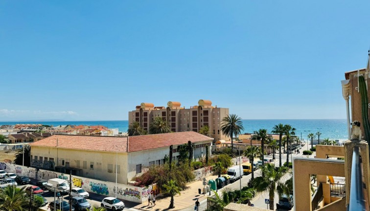 Återförsäljning - Lägenhet - Torrevieja - LA MATA