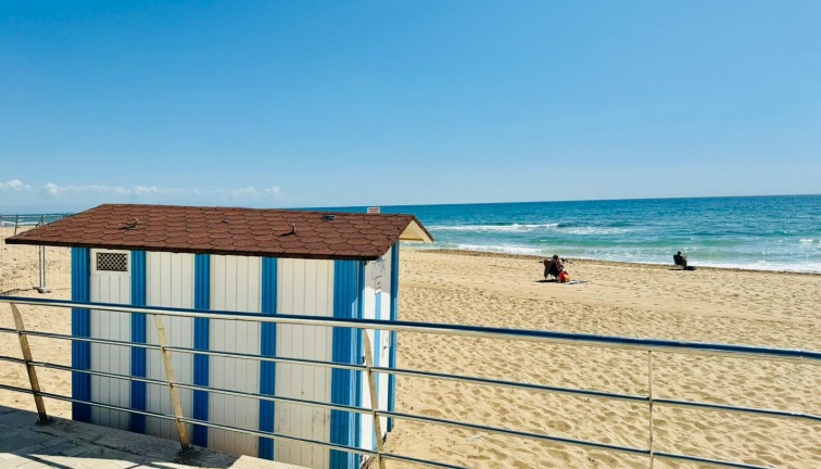 Återförsäljning - Lägenhet - Torrevieja - LA MATA