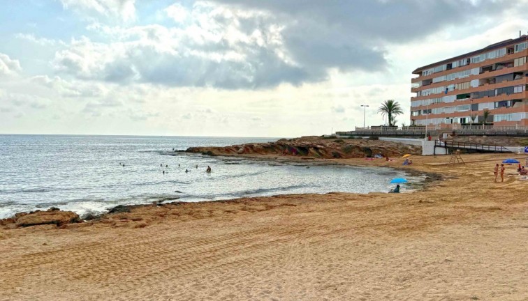 Jälleenmyynti - Asunto - Torrevieja - Cabo cervera