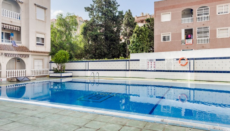 Resale - Apartment - Torrevieja