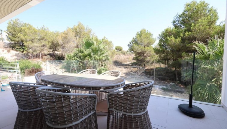 Resale - Chalet - Orihuela - Las Colinas