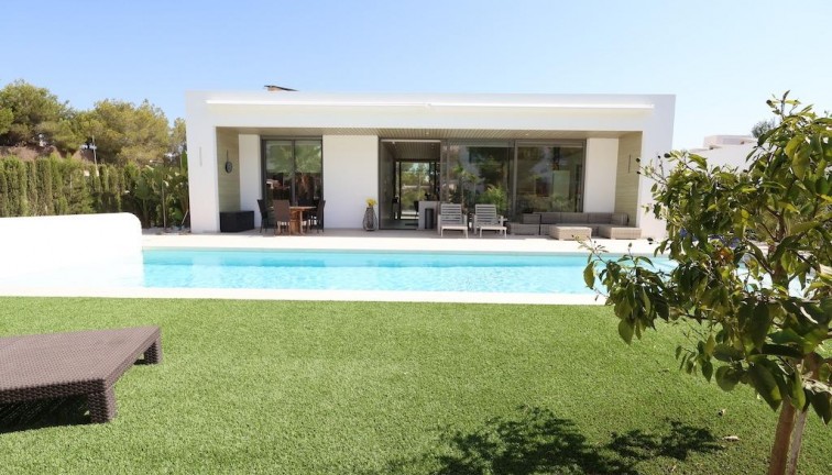 Resale - Chalet - Orihuela - Las Colinas