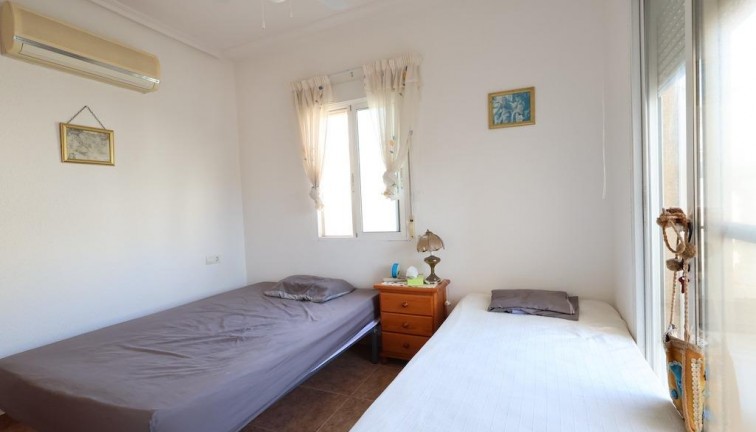 Resale - Chalet - Orihuela Costa - Playa Flamenca