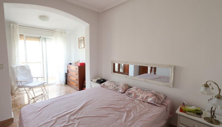 Resale - Chalet - Orihuela Costa - Playa Flamenca