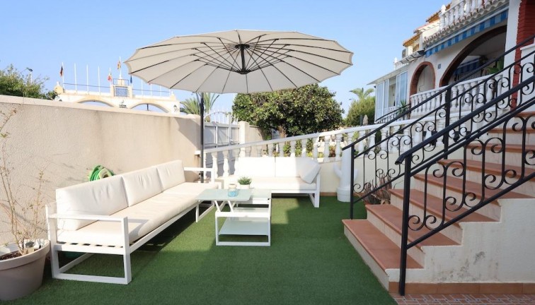 Resale - Semi-Detached - Torrevieja - Torretas