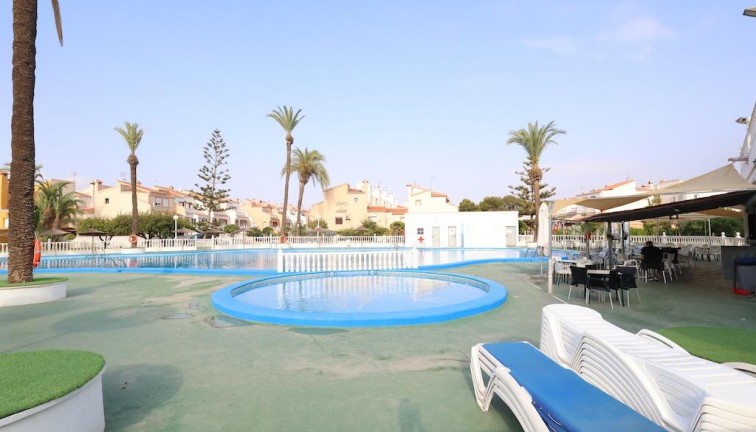 Resale - Semi-Detached - Torrevieja - Torretas