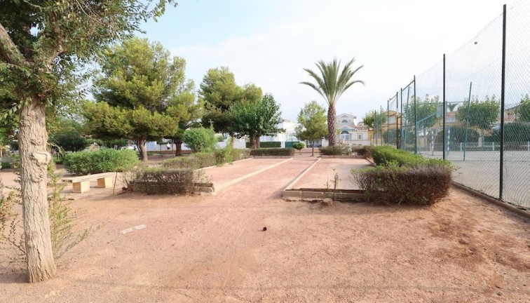 Resale - Semi-Detached - Torrevieja - Torretas