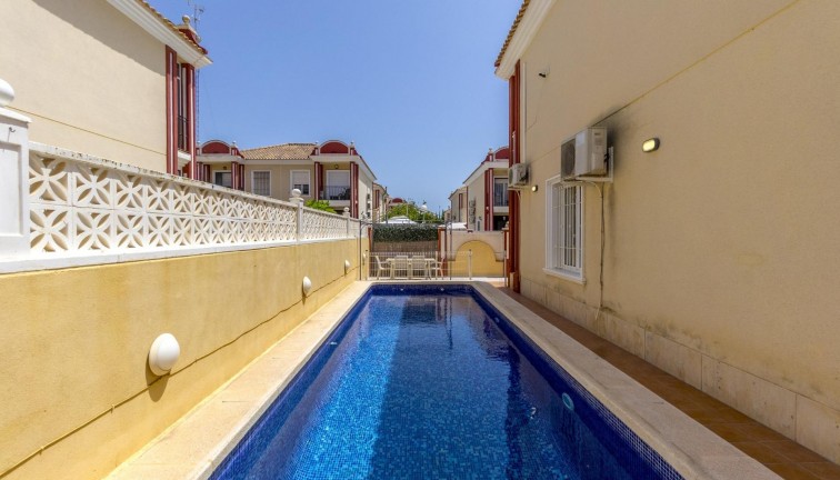 Resale - Semi-Detached - Orihuela Costa - Campoamor