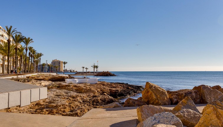 Jälleenmyynti - Asunto - Torrevieja - Acequion