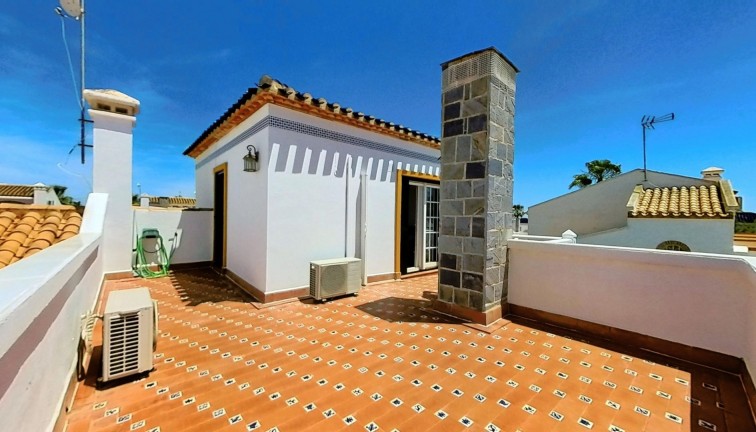 Resale - Chalet - Orihuela Costa - Los Dolses