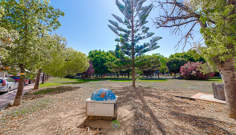 Återförsäljning - Bungalow - Torrevieja - Acequion