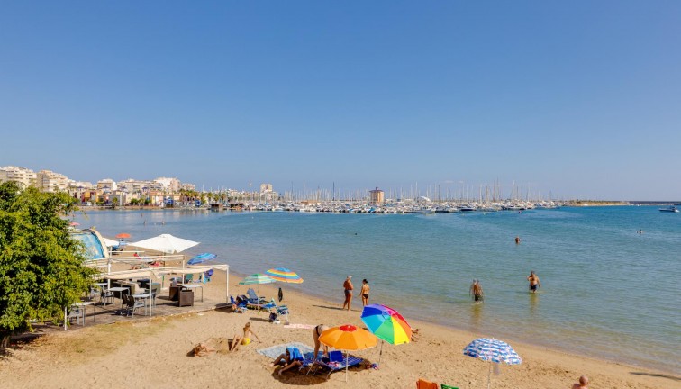 Återförsäljning - Bungalow - Torrevieja - Acequion