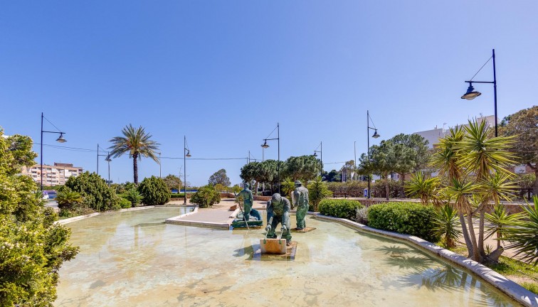 Jälleenmyynti - Bungalow - Torrevieja - Acequion