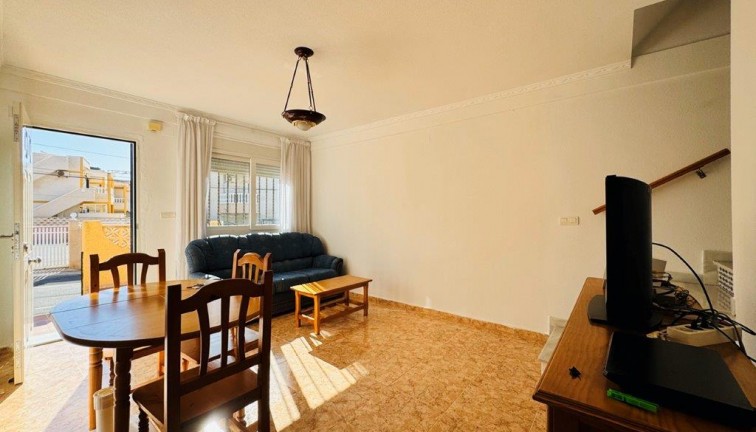 Återförsäljning - Duplex apartment (två våningar) - Torrevieja - La Rosaleda