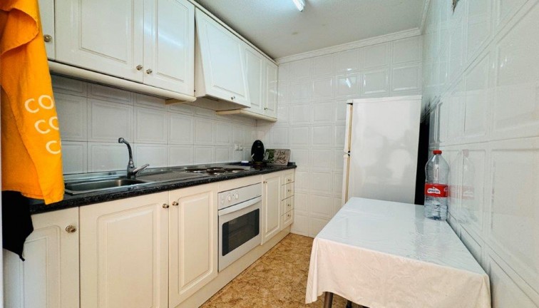 Jälleenmyynti - Duplex-asunto - Torrevieja - La Rosaleda