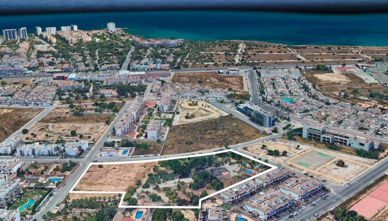 Uudistuotanto - Asunto - Orihuela Costa - Punta Prima