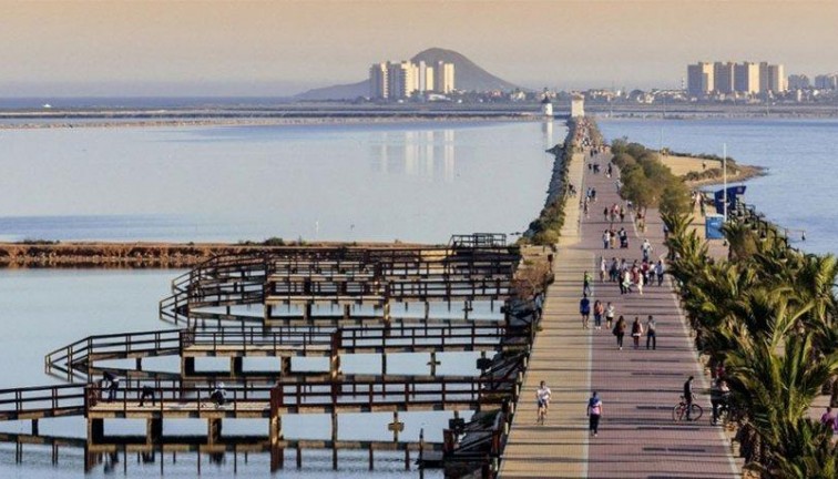 Uudistuotanto - Asunto - San Pedro del Pinatar