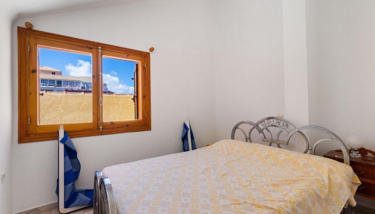 Jälleenmyynti - Duplex-asunto - Torrevieja - LA MATA