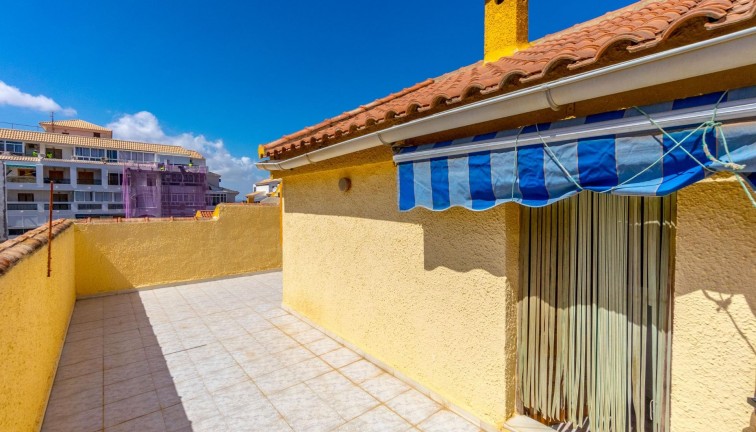 Jälleenmyynti - Duplex-asunto - Torrevieja - LA MATA