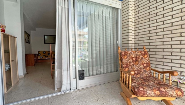 Resale - Apartment - Torrevieja - Acequion