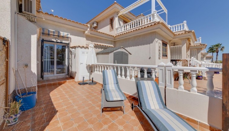 Resale - Chalet - Orihuela Costa - Los Dolses