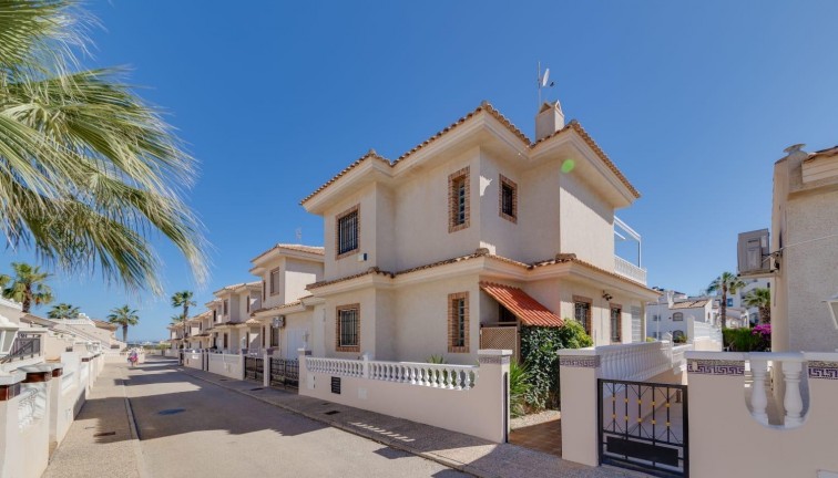 Resale - Chalet - Orihuela Costa - Los Dolses