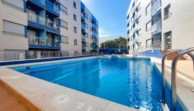 Resale - Apartment - Torrevieja - Playa del Cura