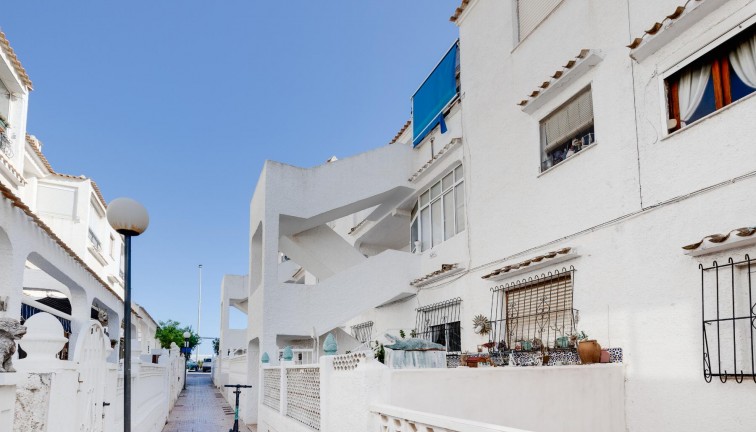 Resale - Bungalow - Torrevieja - Acequion