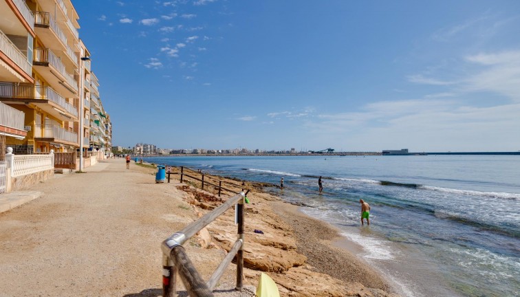 Återförsäljning - Bungalow - Torrevieja - Acequion