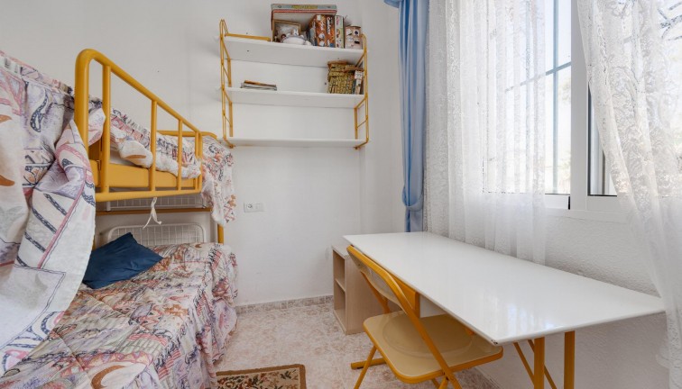 Återförsäljning - Bungalow - Torrevieja - Los Altos