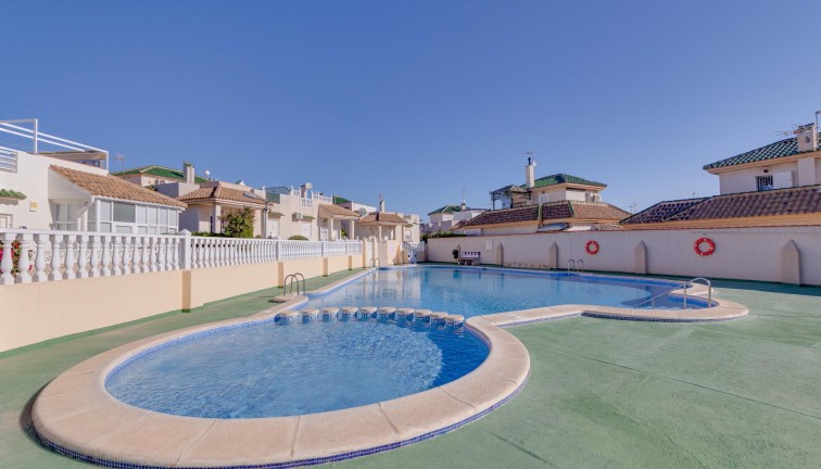 Återförsäljning - Bungalow - Torrevieja - Los Altos