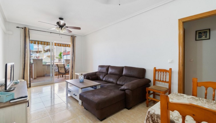 Resale - Apartment - Orihuela Costa - Campoamor