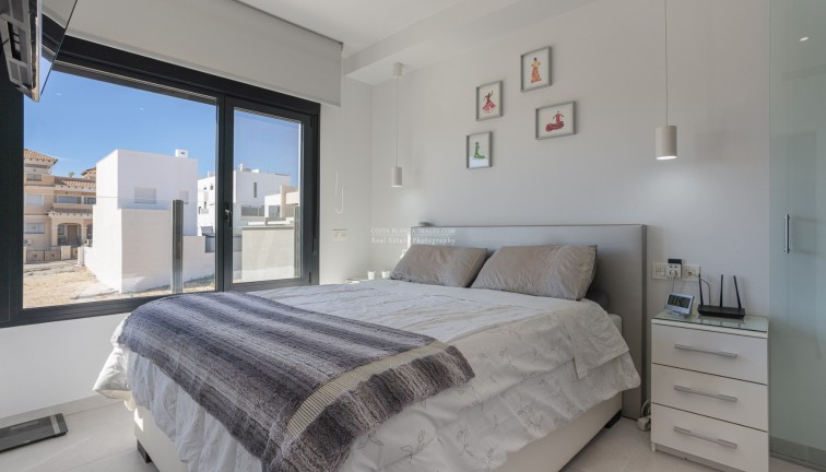 Resale - Semi-Detached - Orihuela Costa - Villamartín