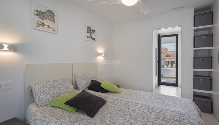 Resale - Semi-Detached - Orihuela Costa - Villamartín